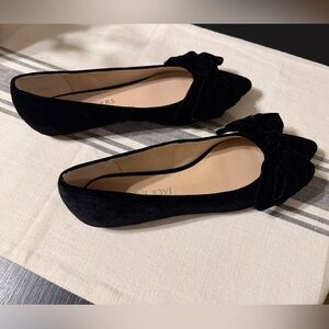 NWOT Jack Rogers black velvet bow flats, size 9